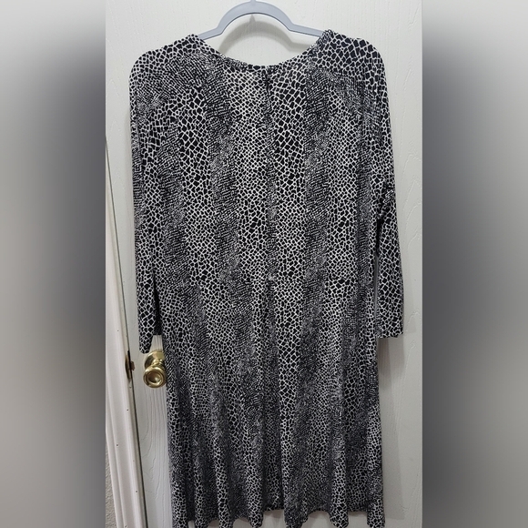 Michael Kors Dress XL Extra Large Black White Stretch A Line EUC - Picture 2 of 8